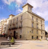 Palacio de los Chapiteles, antiguo ayuntamiento